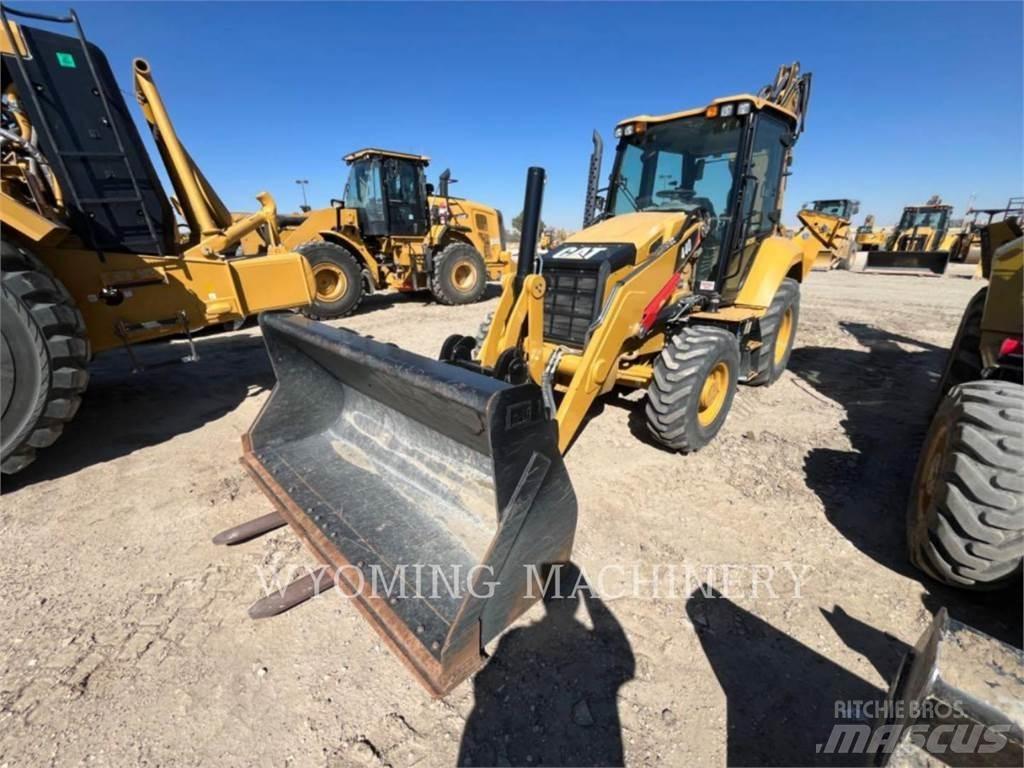 CAT 440 Экскаваторы-погрузчики