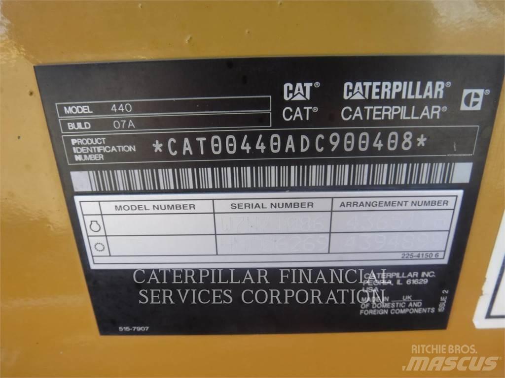 CAT 440-07 Экскаваторы-погрузчики