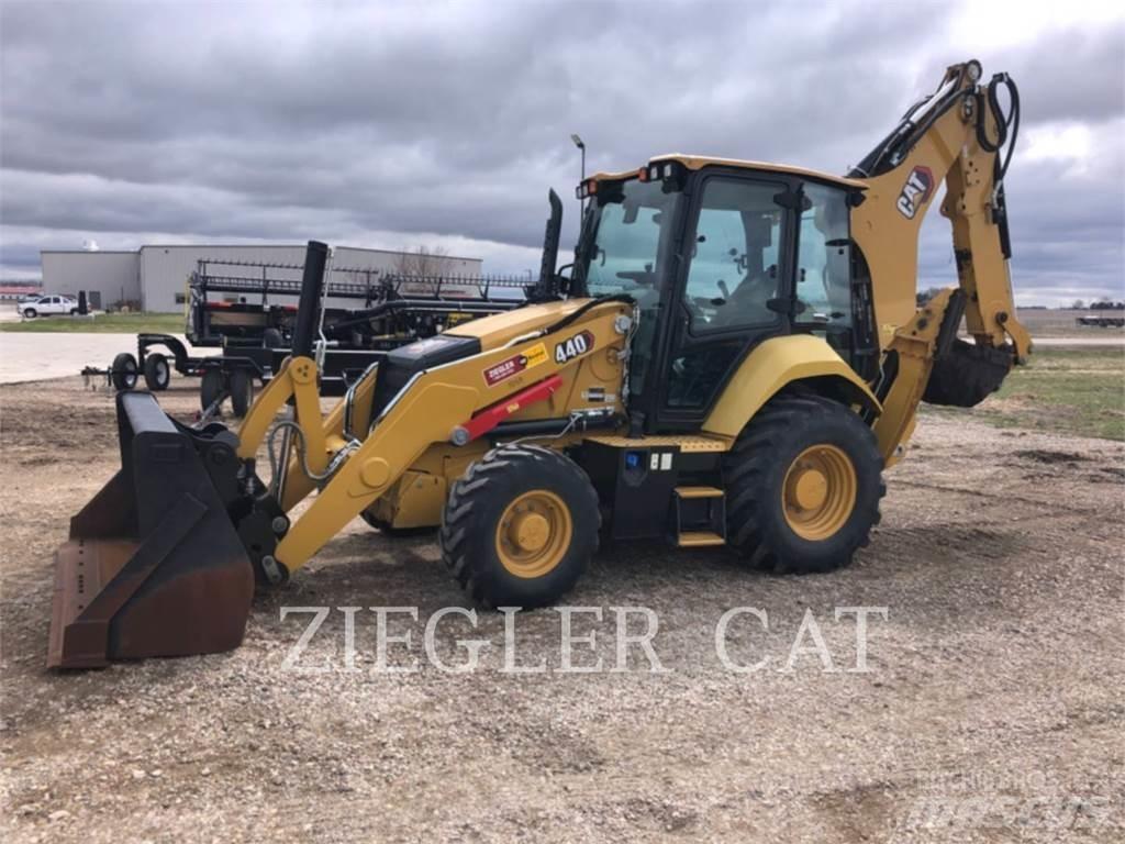 CAT 440-07 Экскаваторы-погрузчики