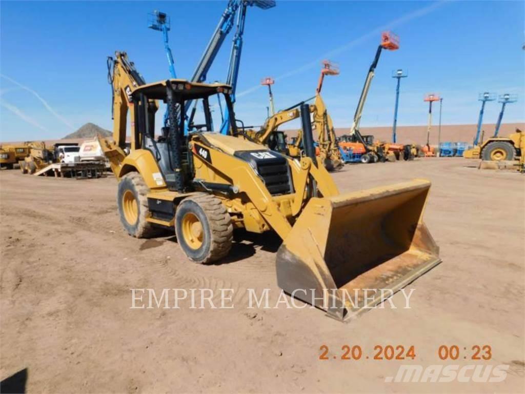 CAT 440-07 4EO Экскаваторы-погрузчики