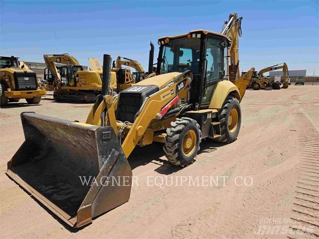 CAT 44007 Экскаваторы-погрузчики