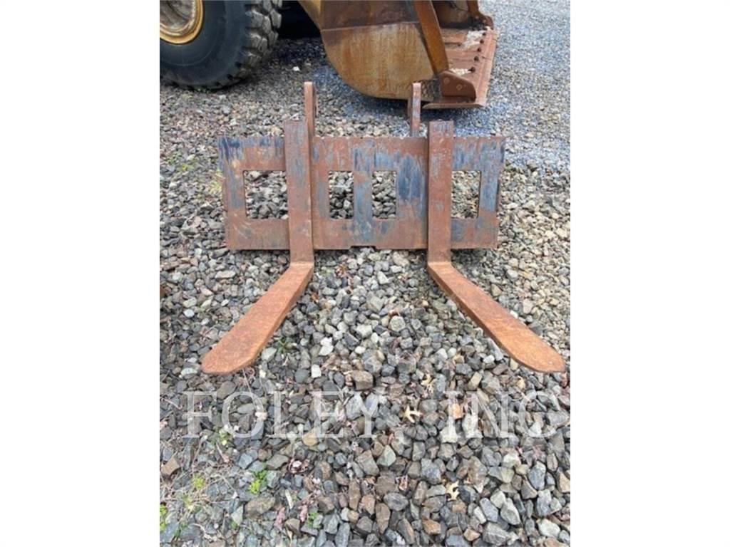 CAT 48 PALLET FORKS Паллетные вилы для фронтальных погрузчиков