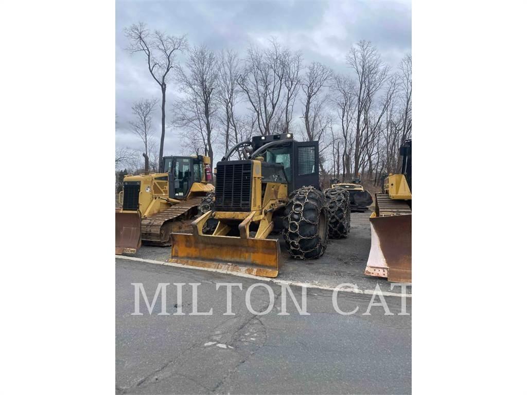 CAT 535C Трелевочные трактора