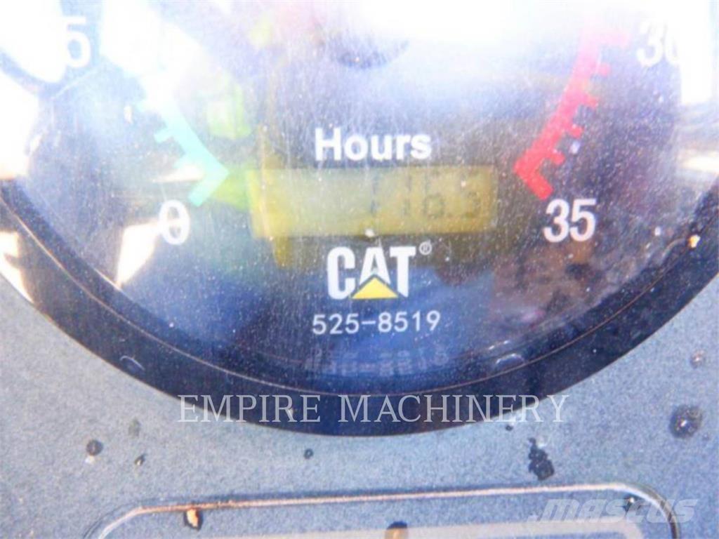 CAT 613C Скреперы