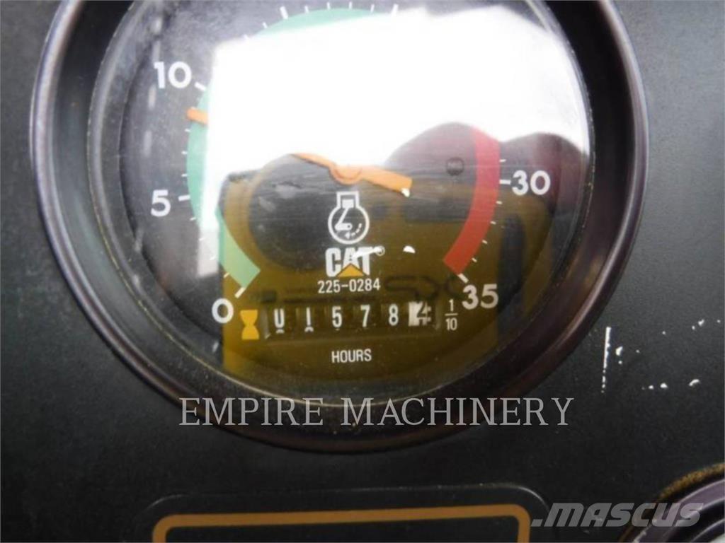 CAT 613C Скреперы