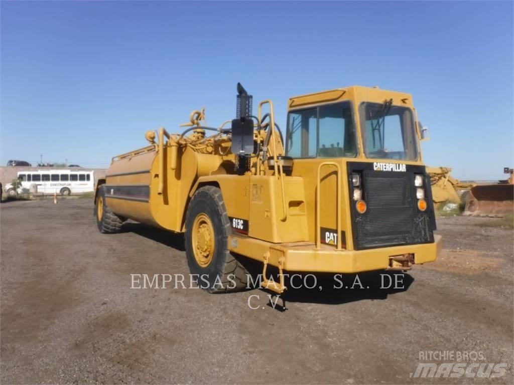 CAT 613C Поливочные машины