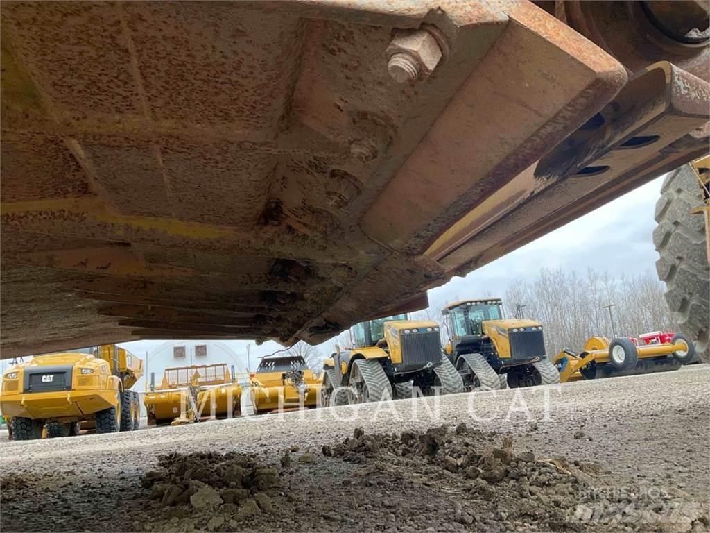 CAT 615CII A Скреперы
