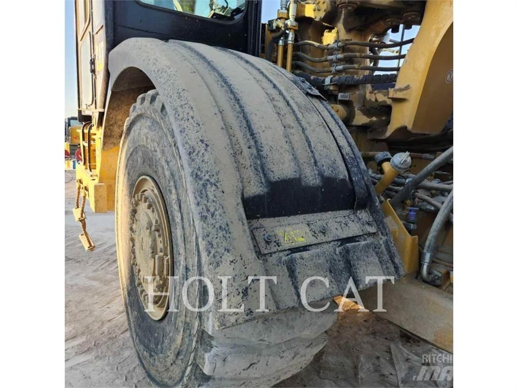 CAT 621K Скреперы