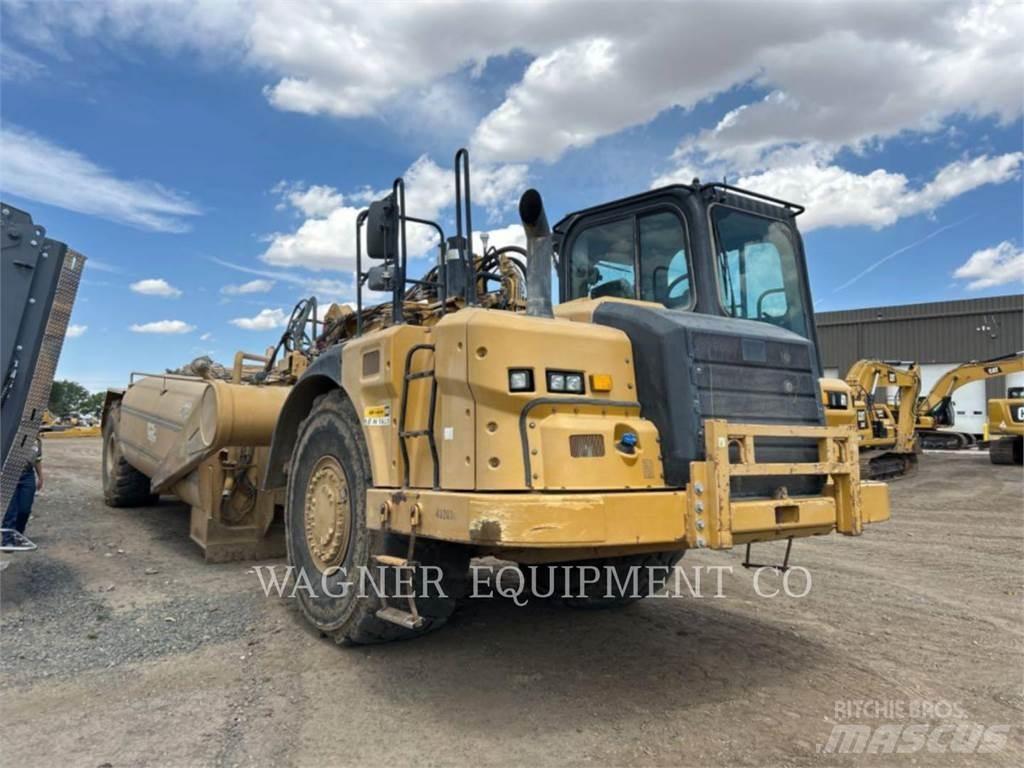 CAT 621K WW Поливочные машины