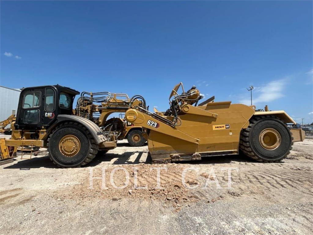 CAT 623K Скреперы