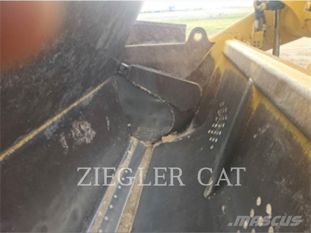 CAT 627K Скреперы