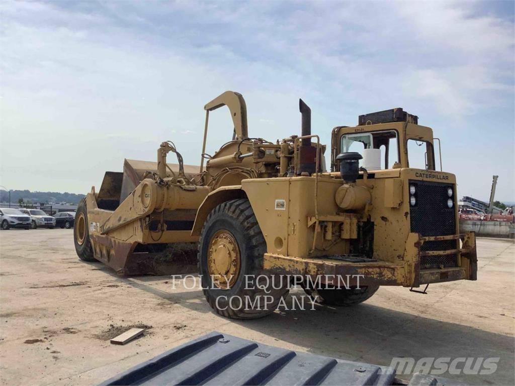 CAT 631D Скреперы