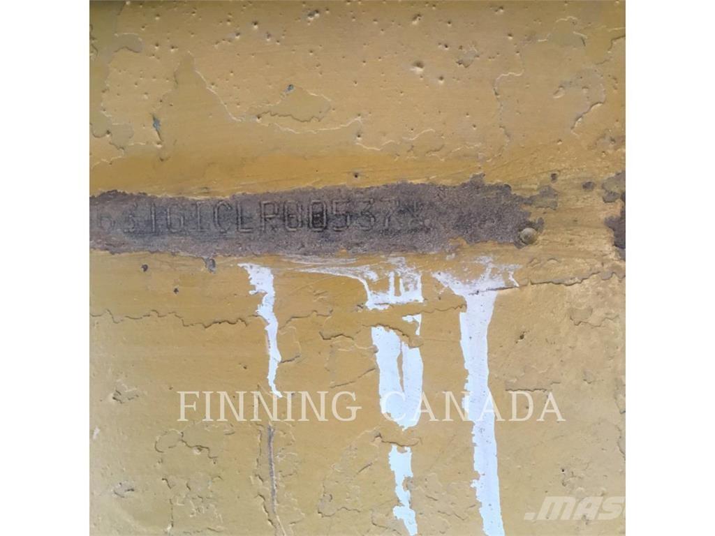 CAT 631G Скреперы