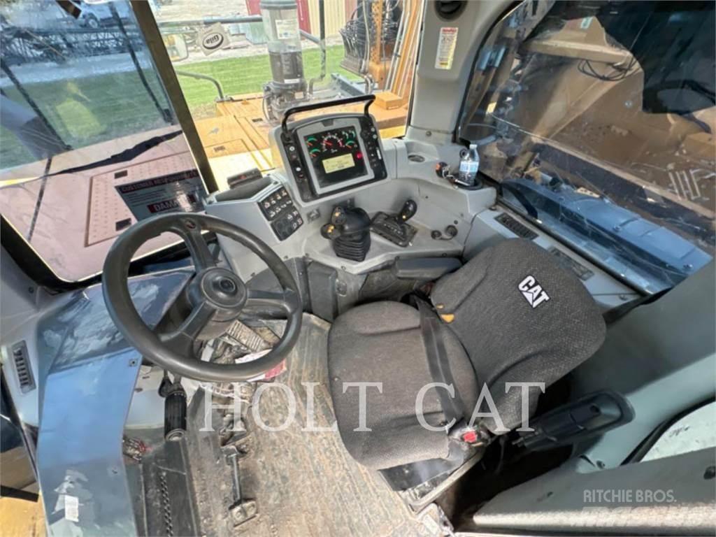 CAT 631K Скреперы