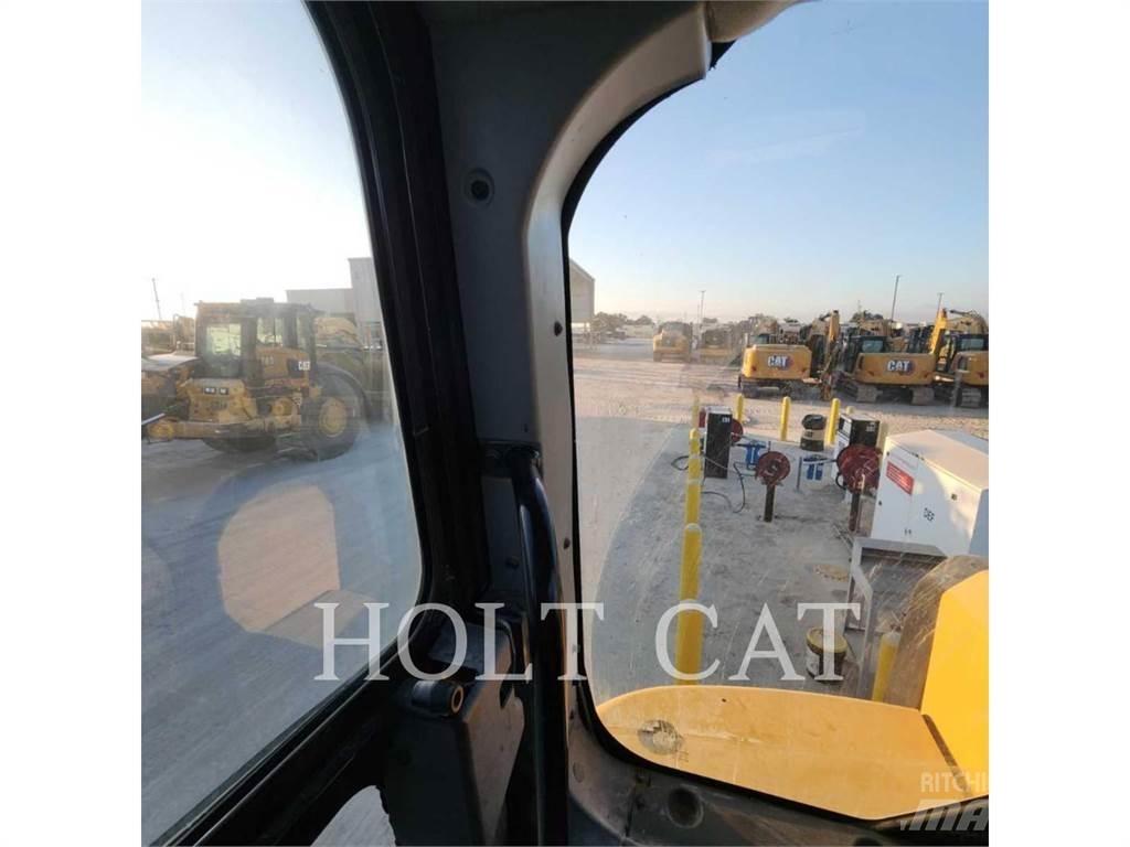 CAT 631K Скреперы