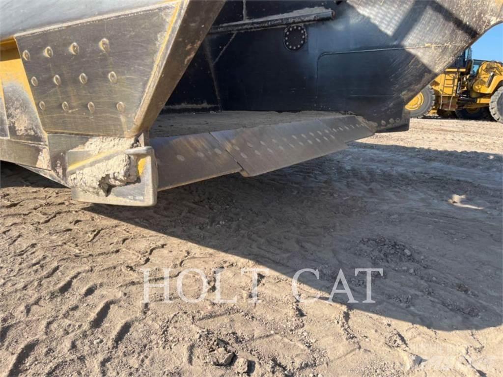 CAT 631K Скреперы
