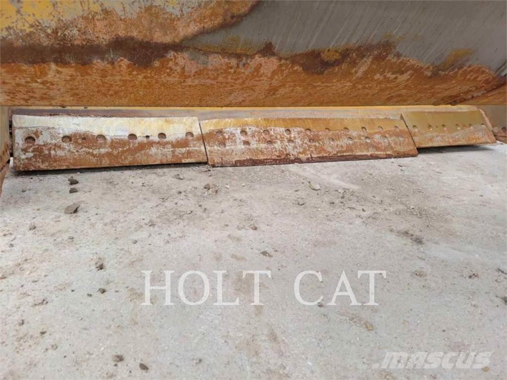 CAT 631K Скреперы