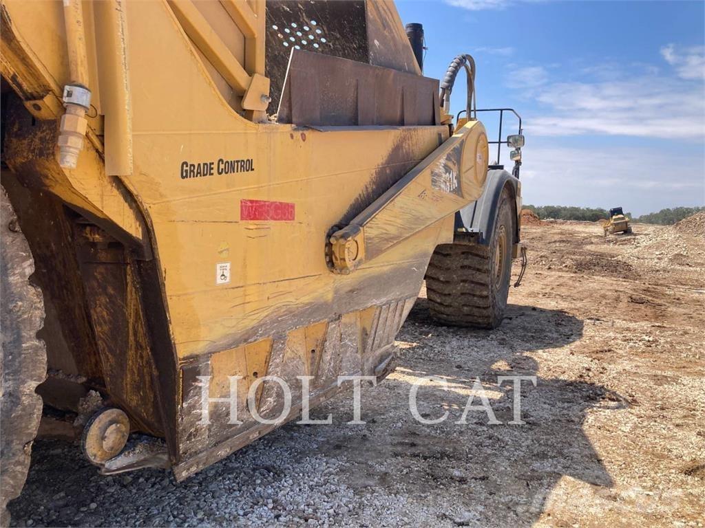 CAT 631K Скреперы