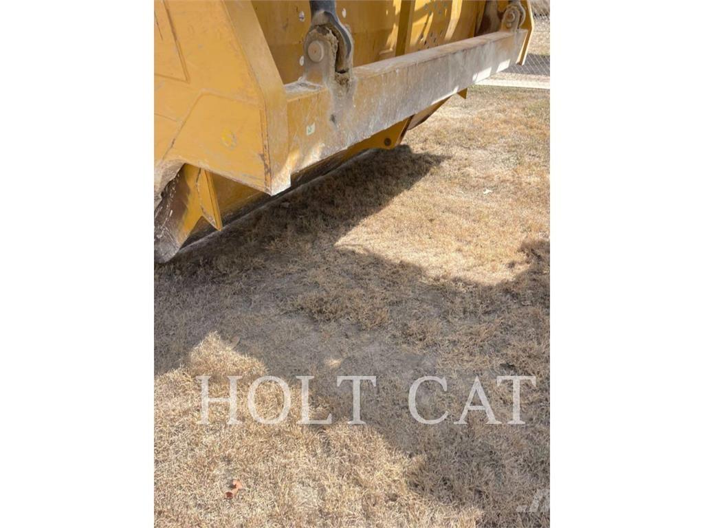 CAT 631K Скреперы