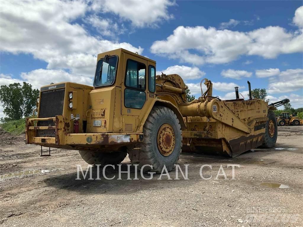 CAT 637E Скреперы