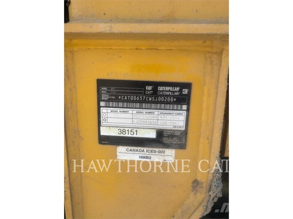 CAT 657 Скреперы
