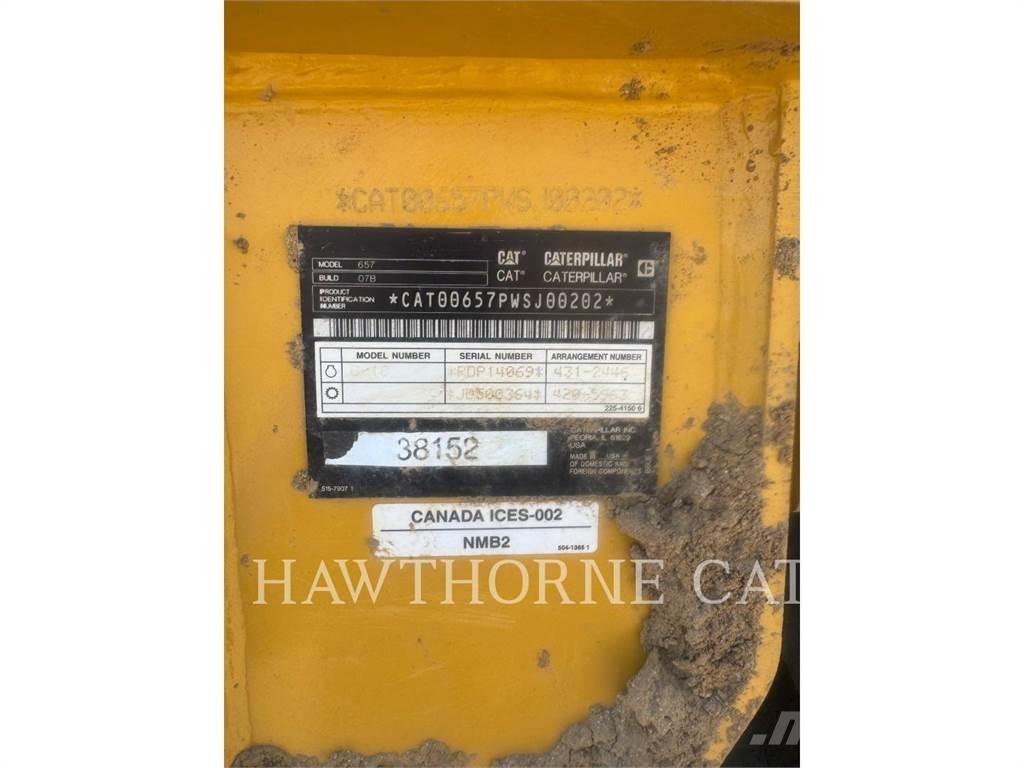 CAT 657 Скреперы