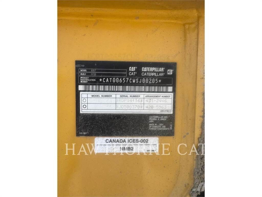 CAT 657 Скреперы