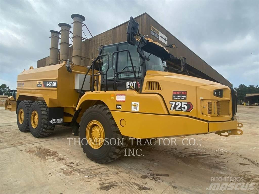 CAT 725 Шарнирно-сочленённые самосвалы