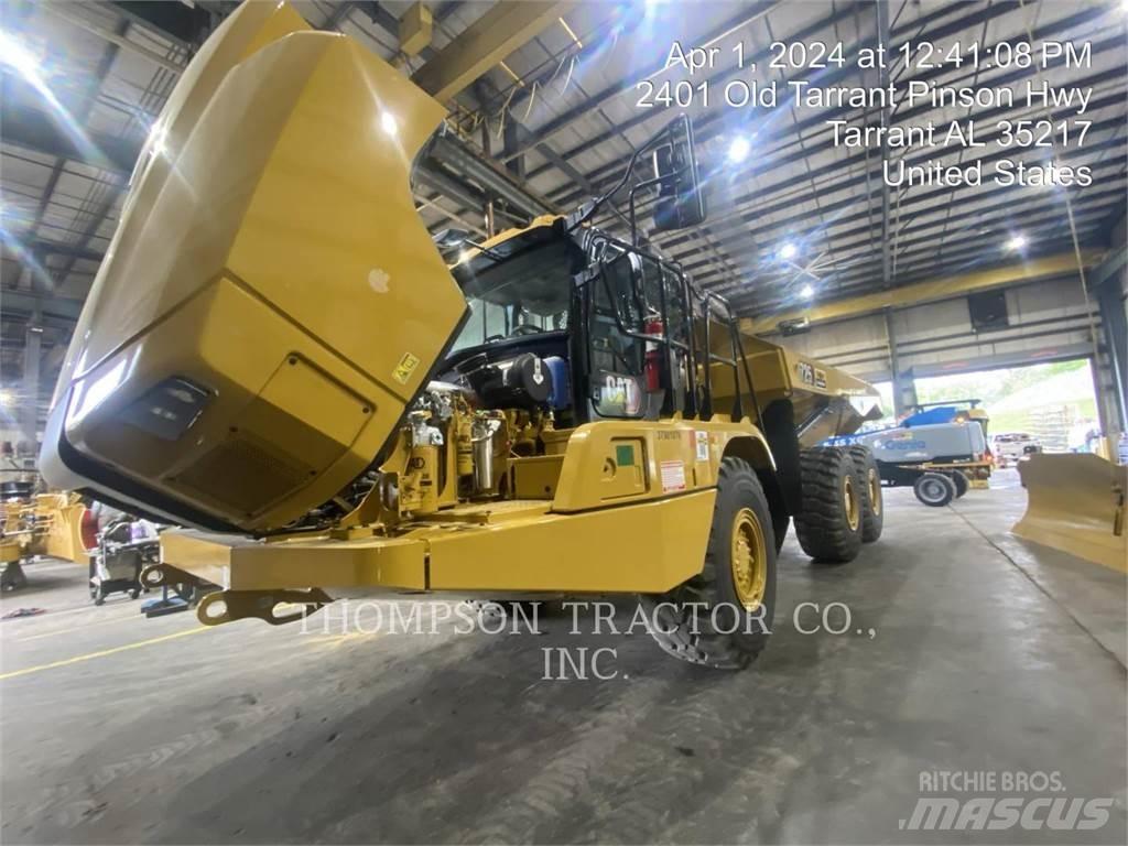 CAT 725 Шарнирно-сочленённые самосвалы