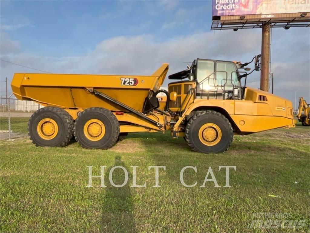 CAT 725 Шарнирно-сочленённые самосвалы