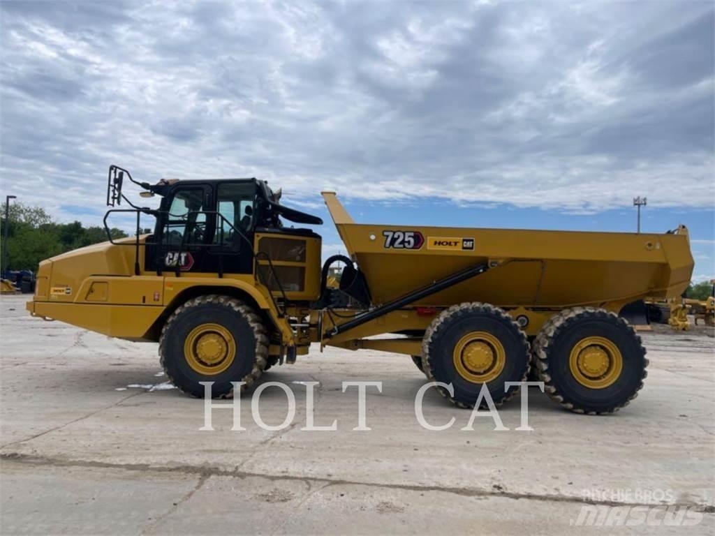 CAT 725 Шарнирно-сочленённые самосвалы