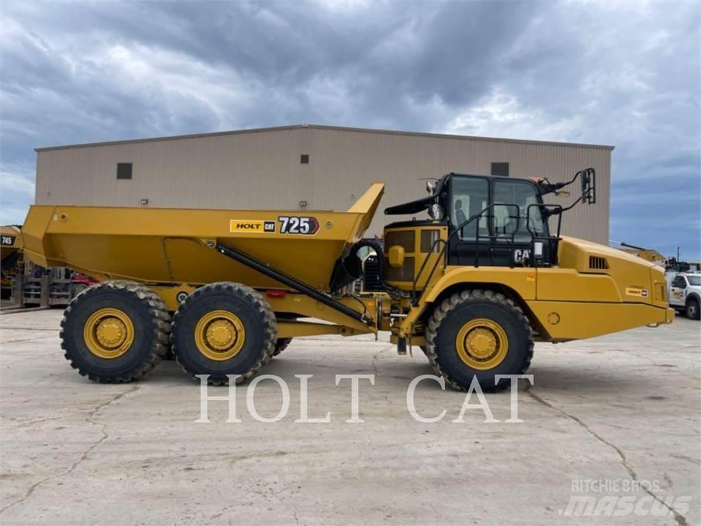 CAT 725 Шарнирно-сочленённые самосвалы
