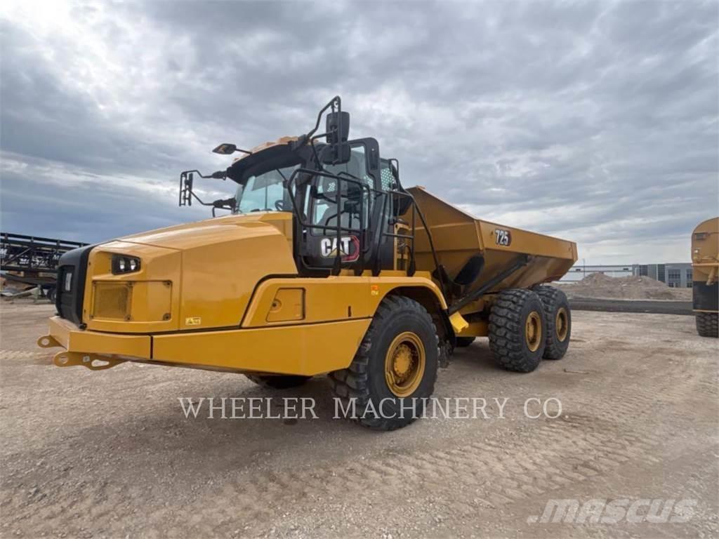 CAT 725 Шарнирно-сочленённые самосвалы