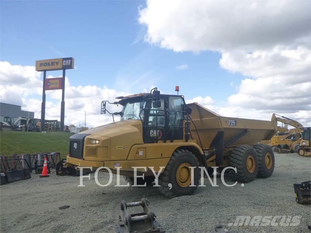 CAT 725-04 Шарнирно-сочленённые самосвалы