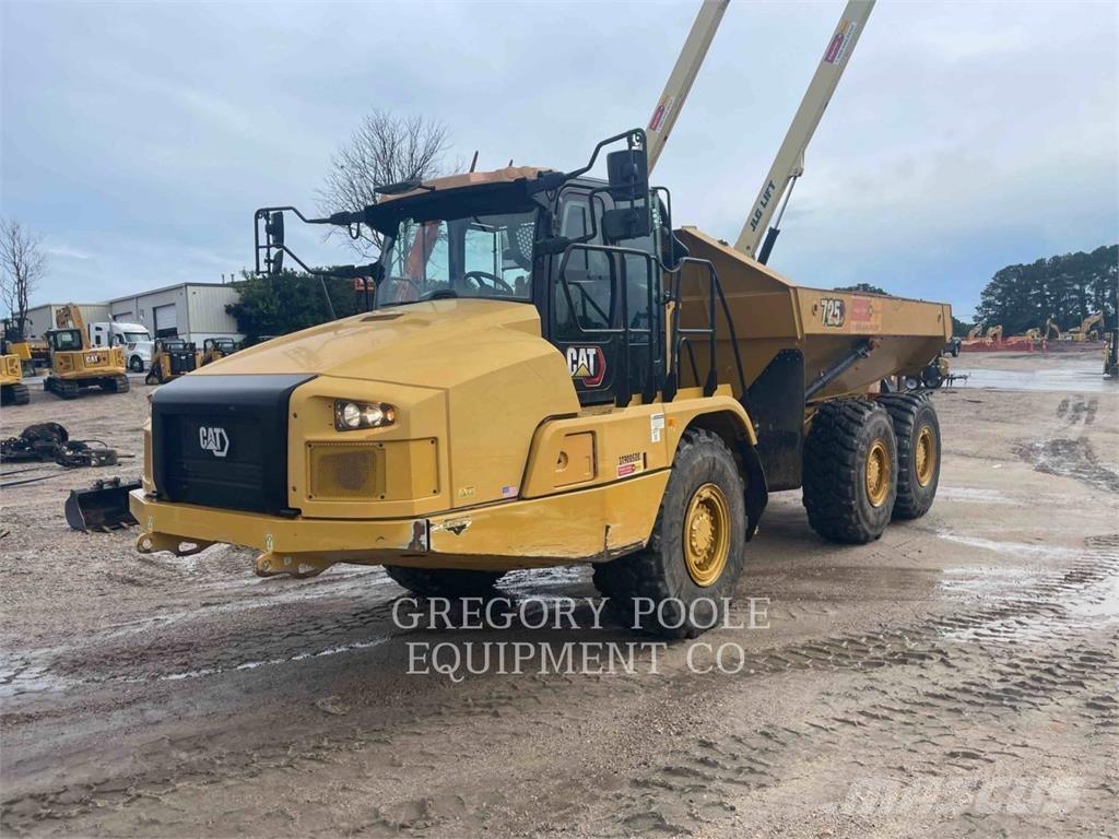 CAT 72504 Шарнирно-сочленённые самосвалы