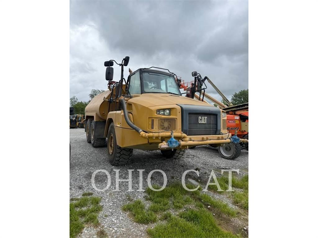 CAT 725C WT Шарнирно-сочленённые самосвалы