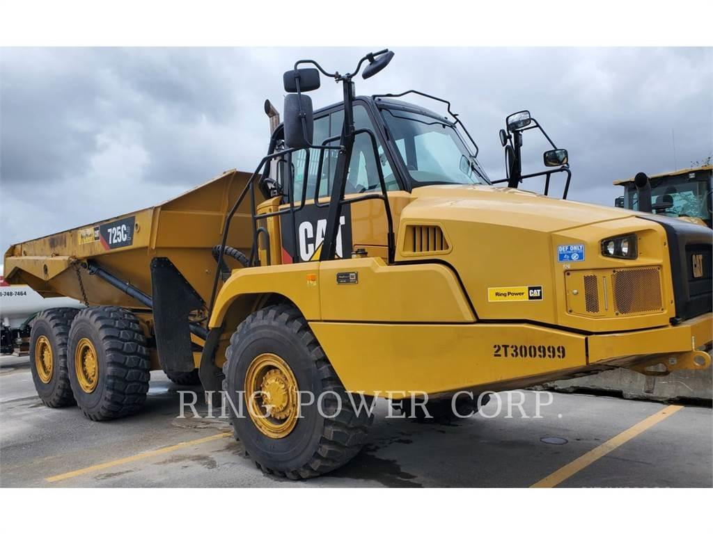 CAT 725C2WW Грузовики-цистерны