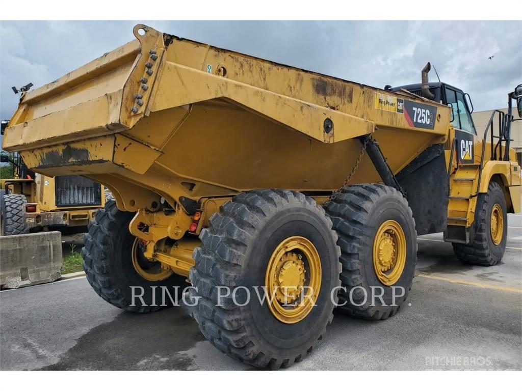 CAT 725C2WW Грузовики-цистерны
