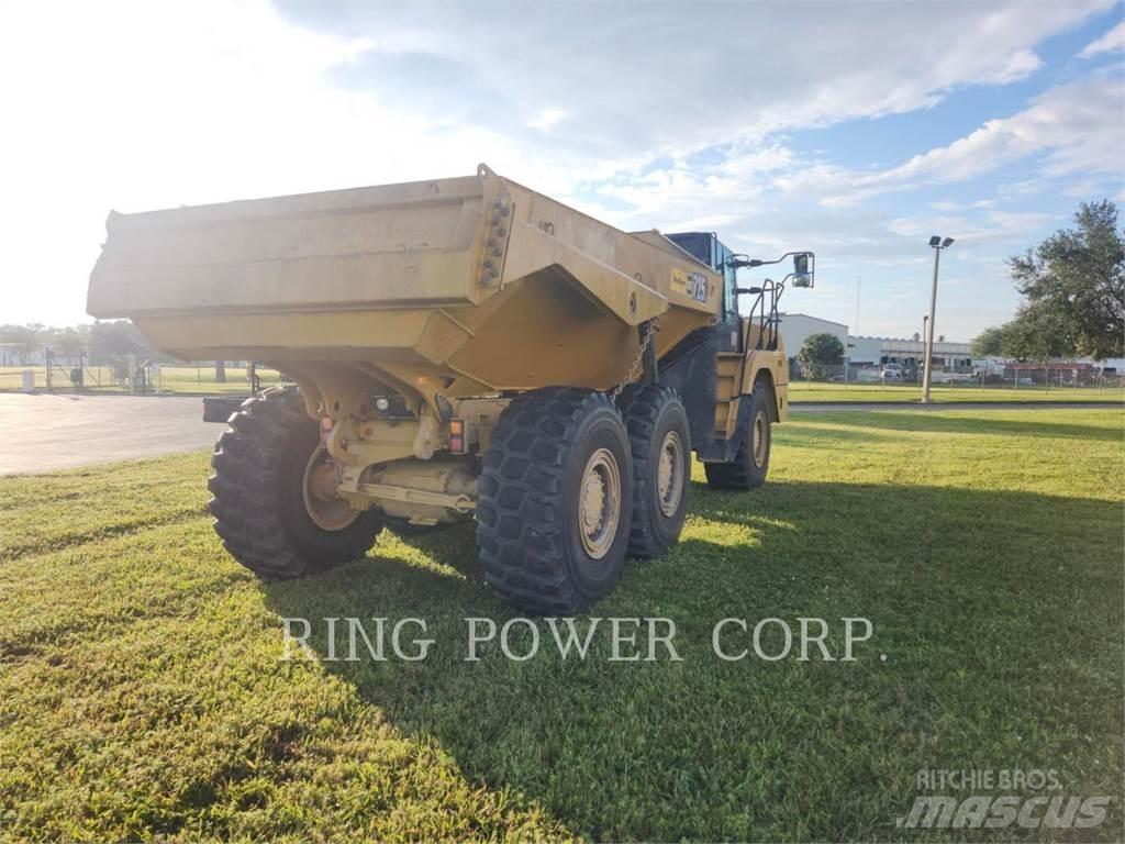 CAT 725TG Шарнирно-сочленённые самосвалы