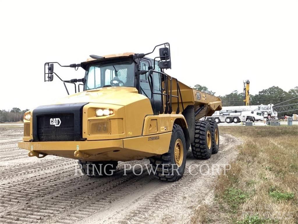 CAT 725TG Шарнирно-сочленённые самосвалы