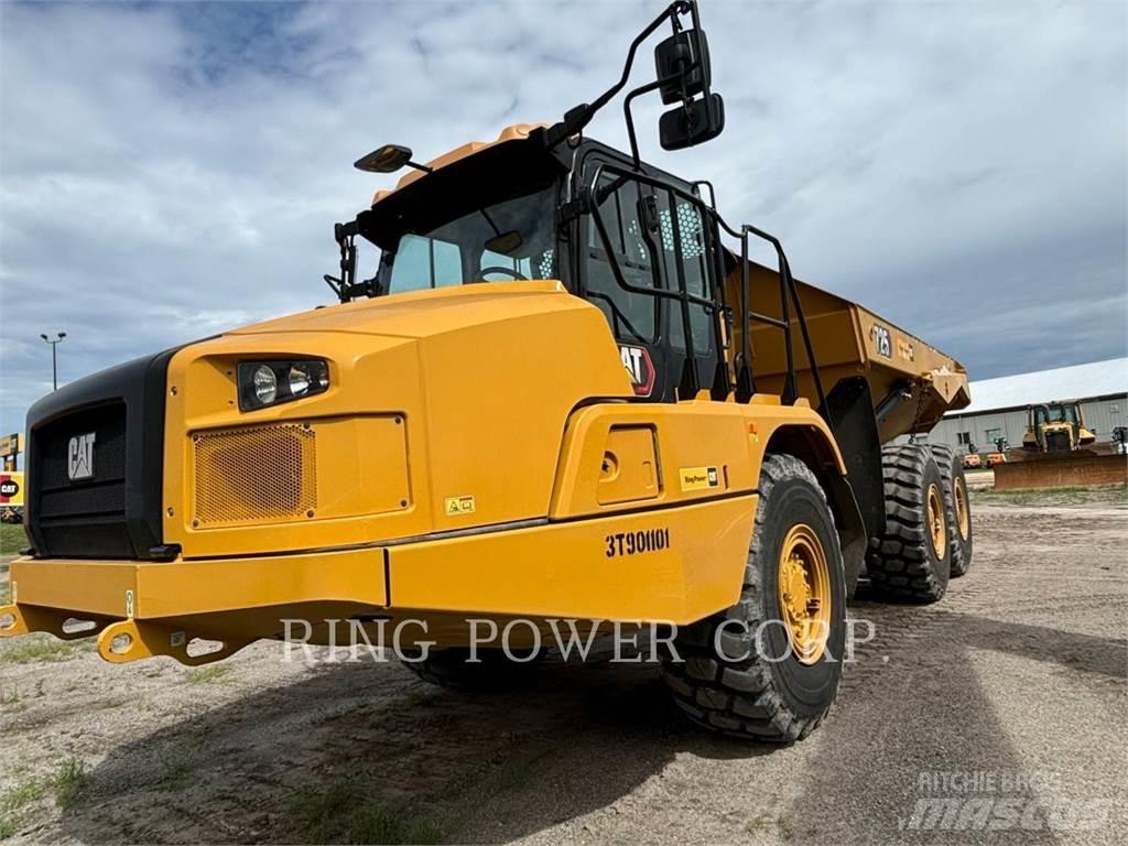CAT 725TG Шарнирно-сочленённые самосвалы