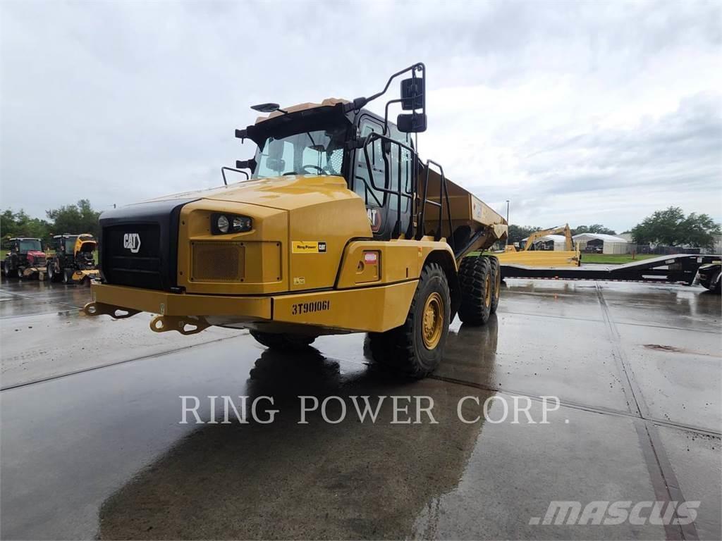 CAT 725TG Шарнирно-сочленённые самосвалы