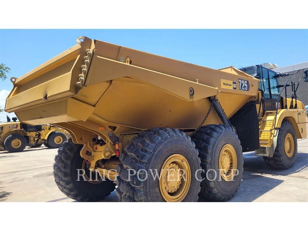 CAT 725TG Шарнирно-сочленённые самосвалы