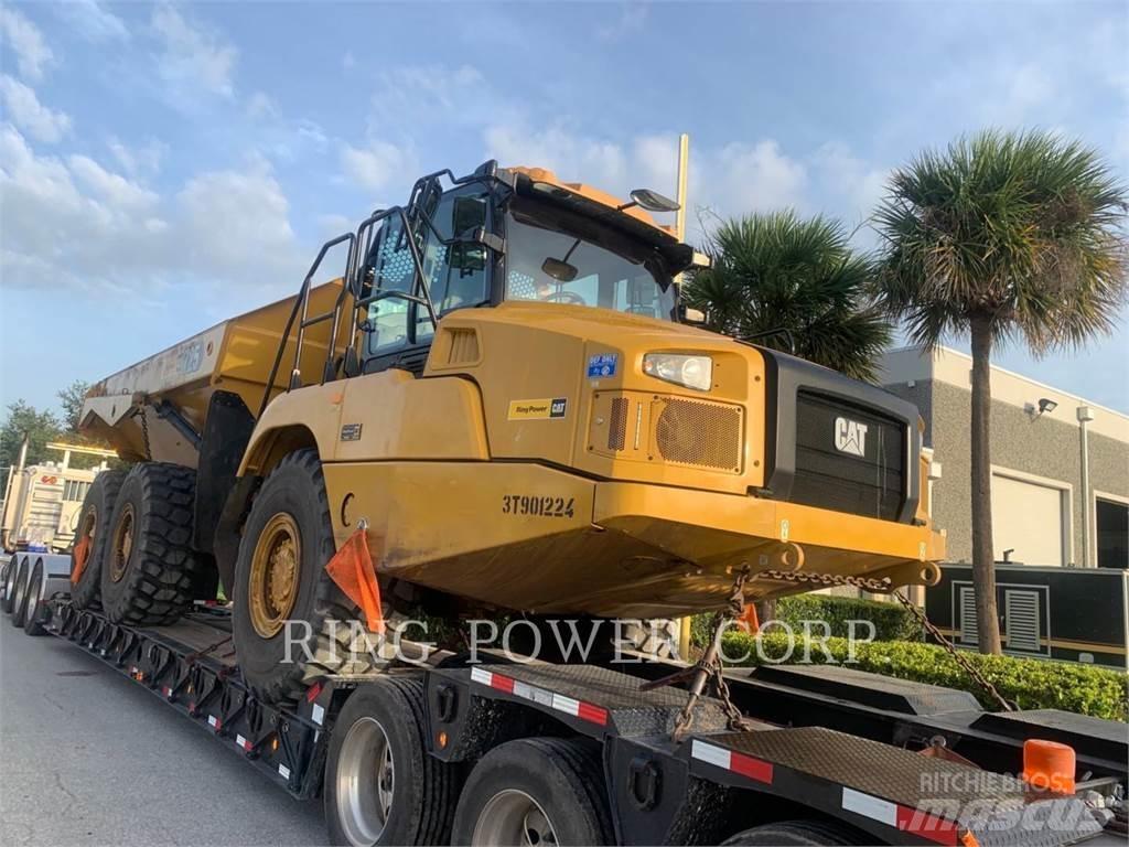 CAT 725TG Шарнирно-сочленённые самосвалы