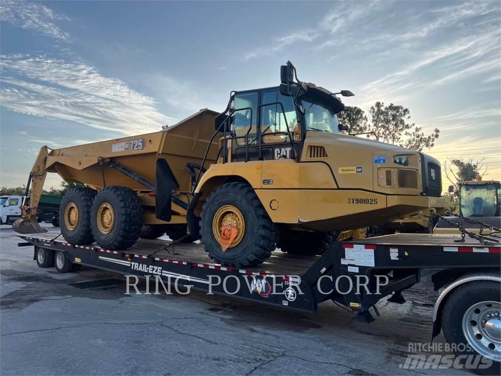 CAT 725TG Шарнирно-сочленённые самосвалы