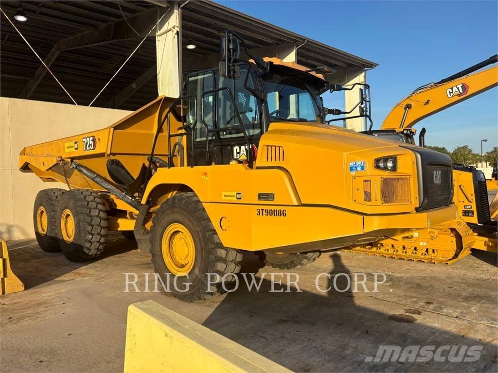 CAT 725TG Шарнирно-сочленённые самосвалы