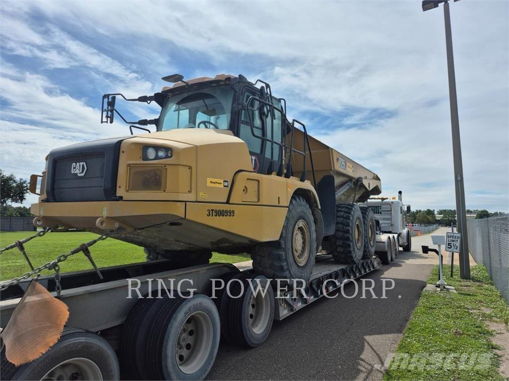CAT 725TG Шарнирно-сочленённые самосвалы