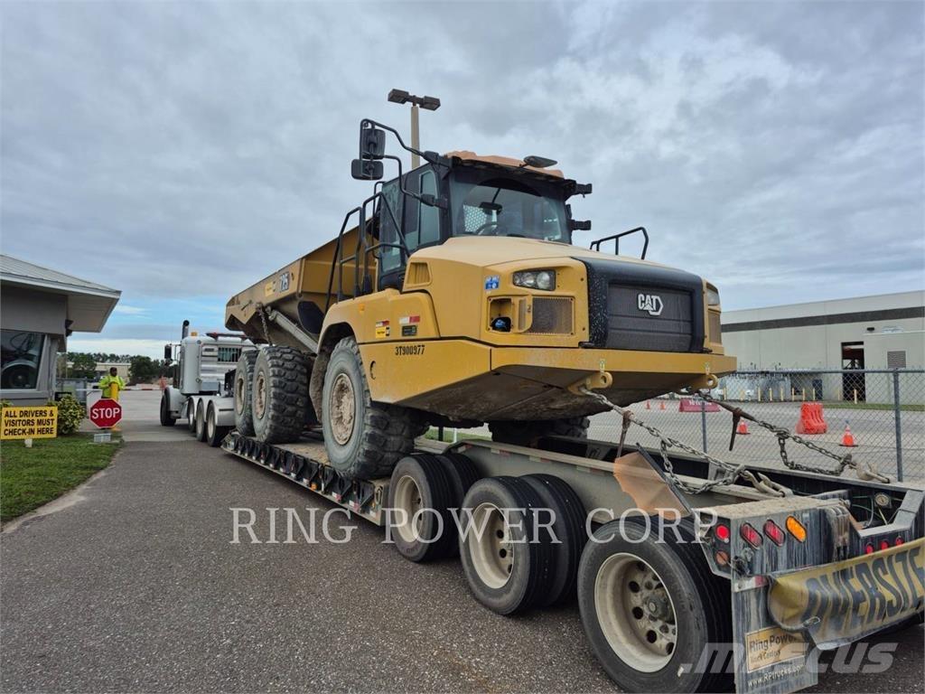 CAT 725TG Шарнирно-сочленённые самосвалы