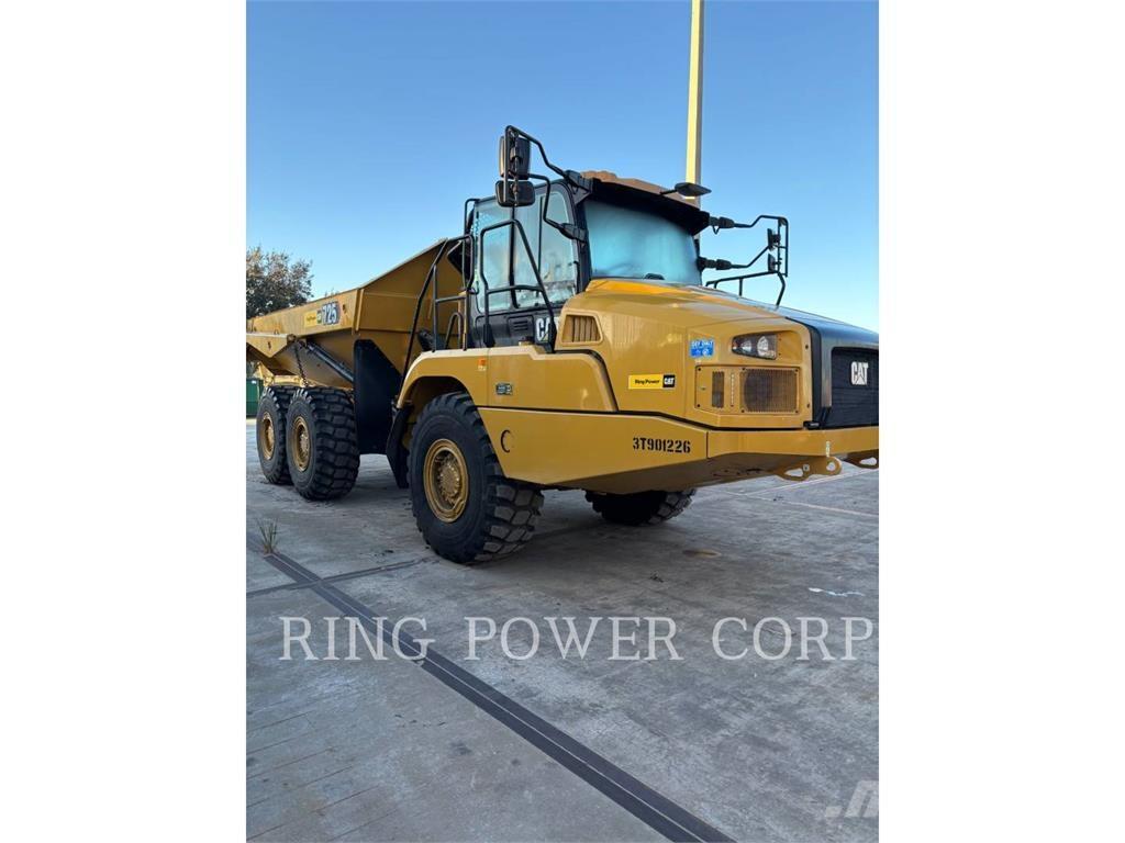 CAT 725TG Шарнирно-сочленённые самосвалы
