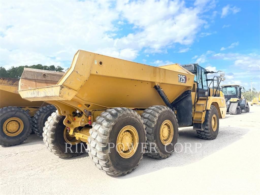 CAT 725WW Грузовики-цистерны